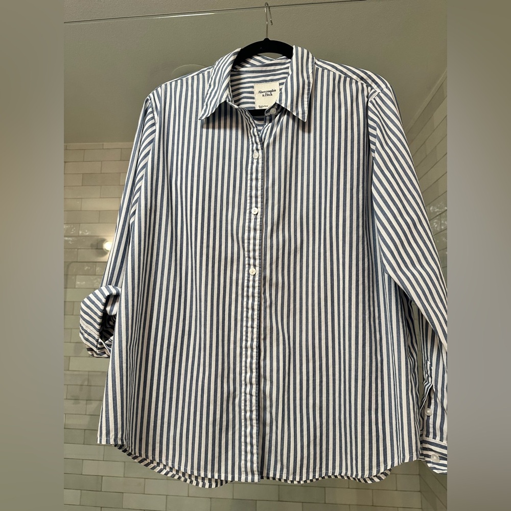 Abercrombie striped button up